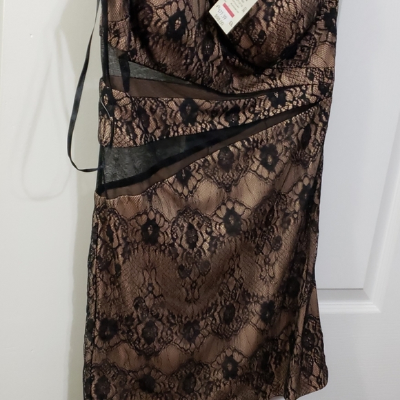 Arden b one shoulder see through lace size large - Picture 6 of 6